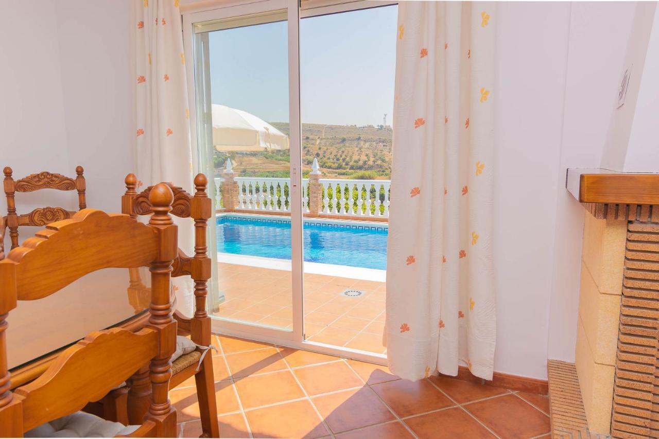 Villa Andalucia: Cerca De Todo, Intimidad Y Espacio 네르하 외부 사진