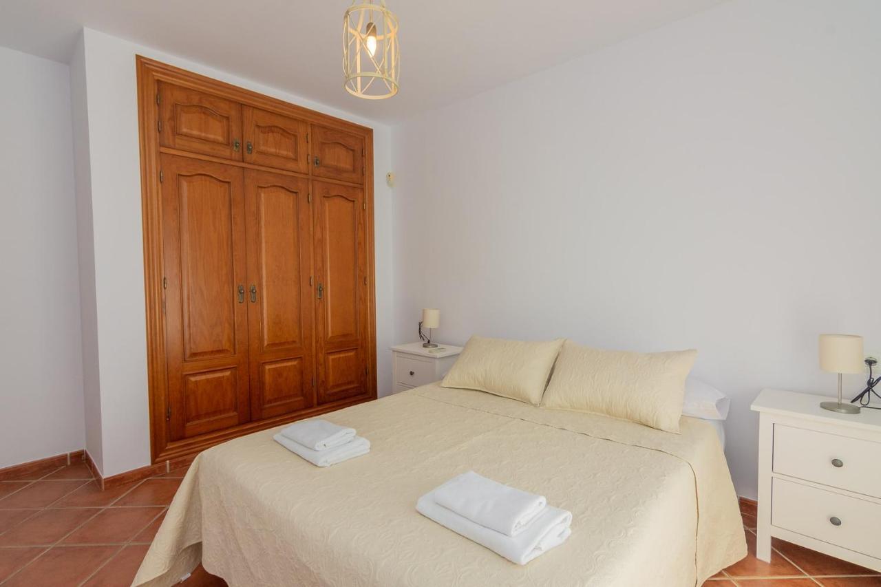 Villa Andalucia: Cerca De Todo, Intimidad Y Espacio 네르하 외부 사진
